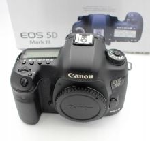 Lustrzanka Canon EOS 5D Mark III - używany